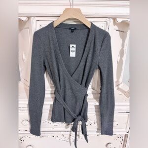 Express•Ribbed Cozy Knit V-Neck Surplice
Tie Waist Top•Size XS•NWOT